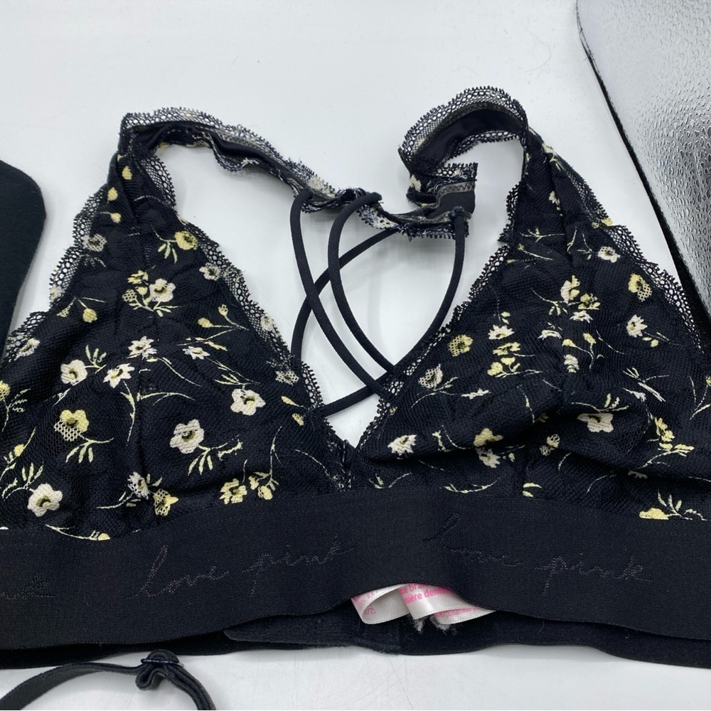 Victoria's Secret Black Floral Lace Bralette Sexy Lace Boho Cami Lot 32B Corset - Picture 2 of 7